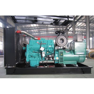 200kw重慶康明斯柴油發(fā)電機(jī)組-重慶康明斯6缸柴油機(jī)MTA11-G2A柴油發(fā)電機(jī)組,缸徑/行程：125/147mm,柴油發(fā)電機(jī)組水冷發(fā)動機(jī)功率257KW,柴油發(fā)電機(jī)組配套馬拉松斯坦福發(fā)電機(jī)。廠價直銷歡迎選購：13773399855。