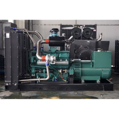 300kw南通股份柴油發電機組-南通股份6缸柴油機TCR300柴油發電機組,缸徑/行程：135/168mm,柴油發電機組水冷發動機功率330KW,柴油發電機組配套馬拉松斯坦福發電機。廠價直銷歡迎選購：13773399855。