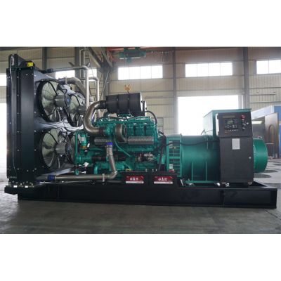 1300kw南通股份柴油發電機組-南通股份12缸柴油機NCG12V2150 柴油發電機組,缸徑/行程：165/190mm,柴油發電機組水冷發動機功率1580KW,柴油發電機組配套馬拉松斯坦福發電機。廠價直銷歡迎選購：13773399855。