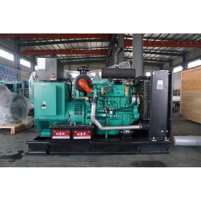 50KW玉柴柴油發(fā)電機(jī)組-玉柴4缸柴油機(jī)YCD4Y33H6-90,柴油發(fā)電機(jī)組缸徑/行程：110/125mm,柴油發(fā)電機(jī)組水冷發(fā)動(dòng)機(jī)功率66KW,柴油發(fā)電機(jī)組配套馬拉松斯坦福發(fā)電機(jī)。廠價(jià)直銷(xiāo)歡迎選購(gòu)：13773399855。