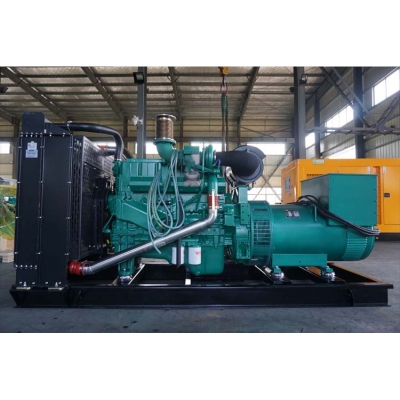 300kw玉柴柴油發(fā)電機組-玉柴6缸柴油機YC6MJ500L-D21柴油發(fā)電機組,缸徑/行程：131/145mm,柴油發(fā)電機組水冷發(fā)動機功率367kW,柴油發(fā)電機組配套馬拉松斯坦福發(fā)電機。廠價直銷歡迎選購：13773399855。